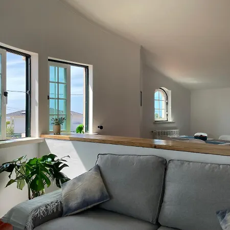Апартаменты No Ceu - A Fully Private Flat In The Sky With Ocean View Атогиа-да-Балейя