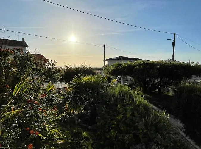 No Ceu - A Fully Private Flat In The Sky With Ocean View Appartamento Atouguia Da Baleia