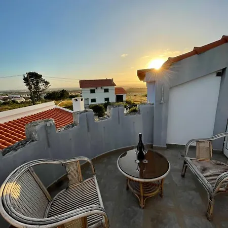 No Ceu - A Fully Private Flat In The Sky With Ocean View Apartment Atouguia Da Baleia