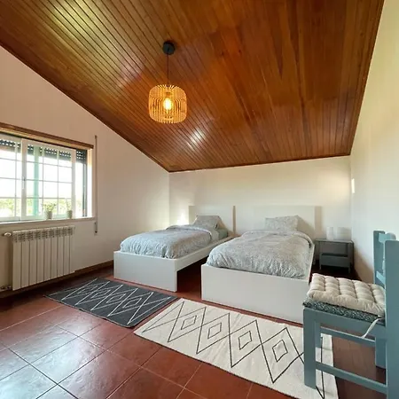 Apartment No Ceu - A Fully Private Flat In The Sky With Ocean View Atouguia Da Baleia